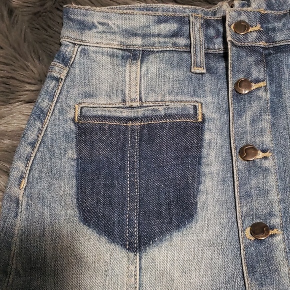 Denim high waisted skirt - Picture 2 of 3